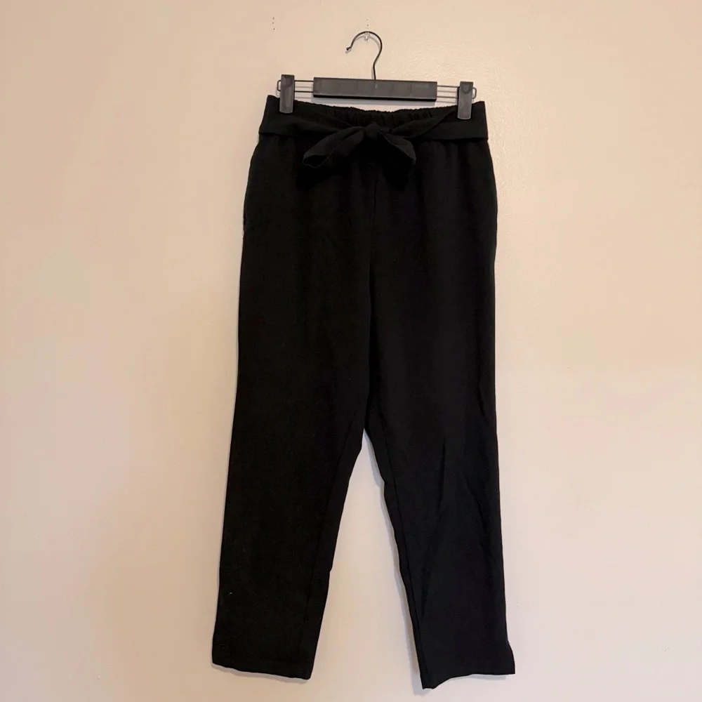 Forever 21 | Black Elastic-Waist Belted Pants
